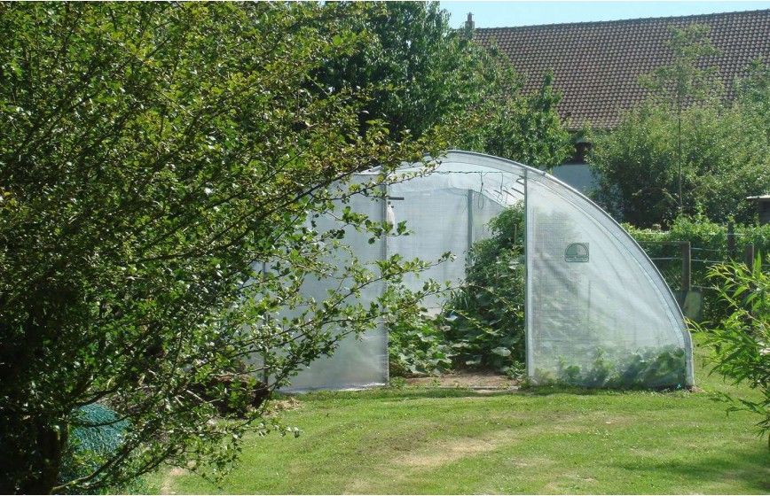 SERRE GOTHIQUE 4m50 x 4m50 SERRE GOTHIQUE 4m50 x 4m50